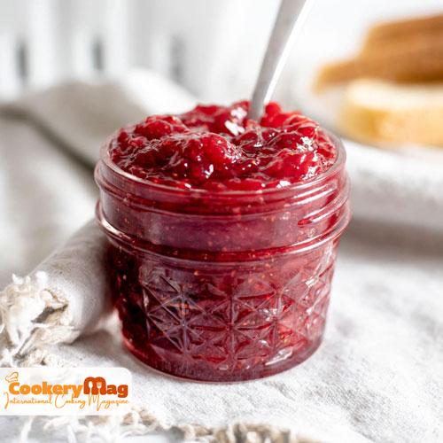 Homemade strawberry jam recipe