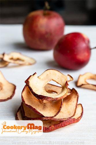 Complete Guide to Dehydrating Apples