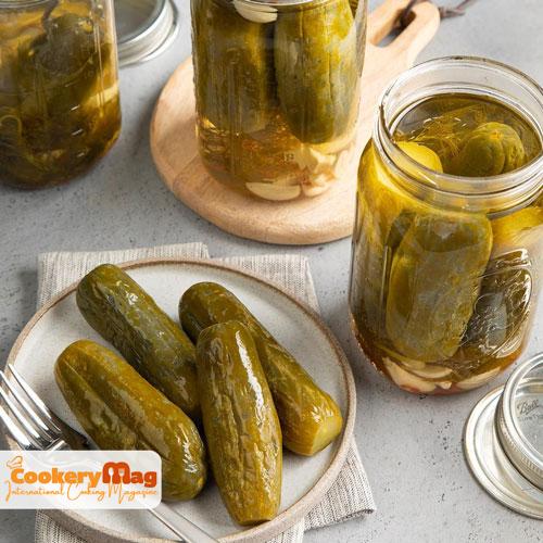 Old Fashioned Garlic Dill Pickles