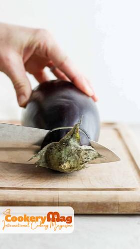 how to cut eggplant stem